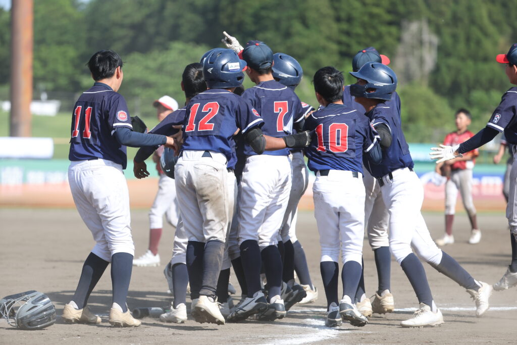 劇的なサヨナラ勝ちに歓喜の茨城